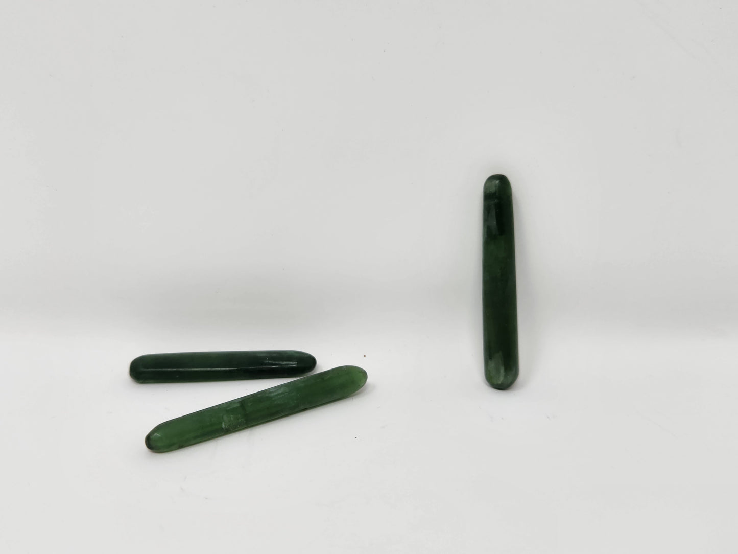 Serpentine wands
